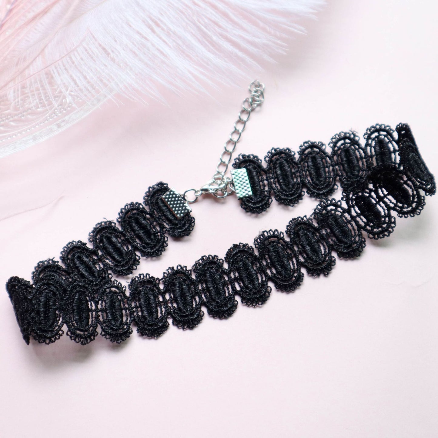 Lace Collar Short Clavicle Chain Sweater Necklaces