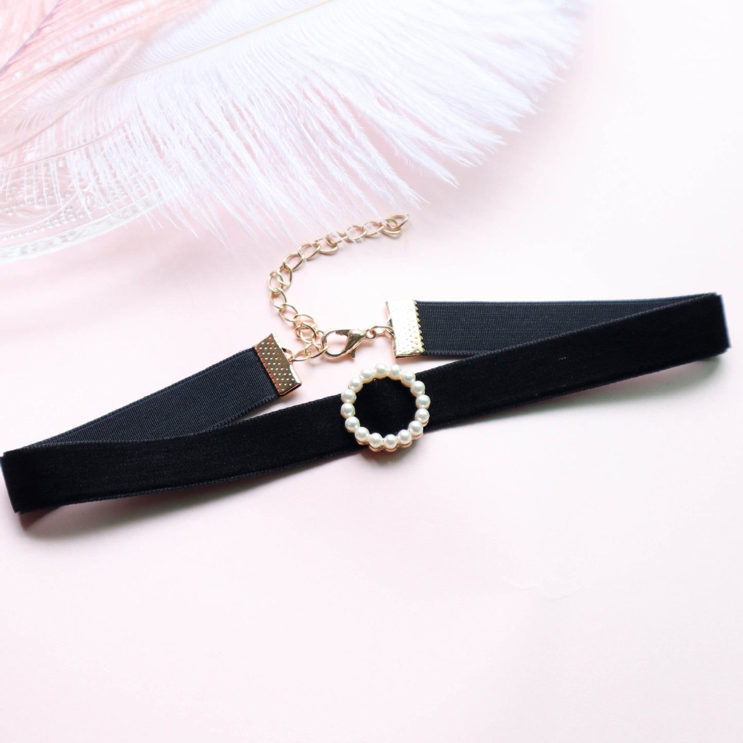 Lace Collar Short Clavicle Chain Sweater Necklaces