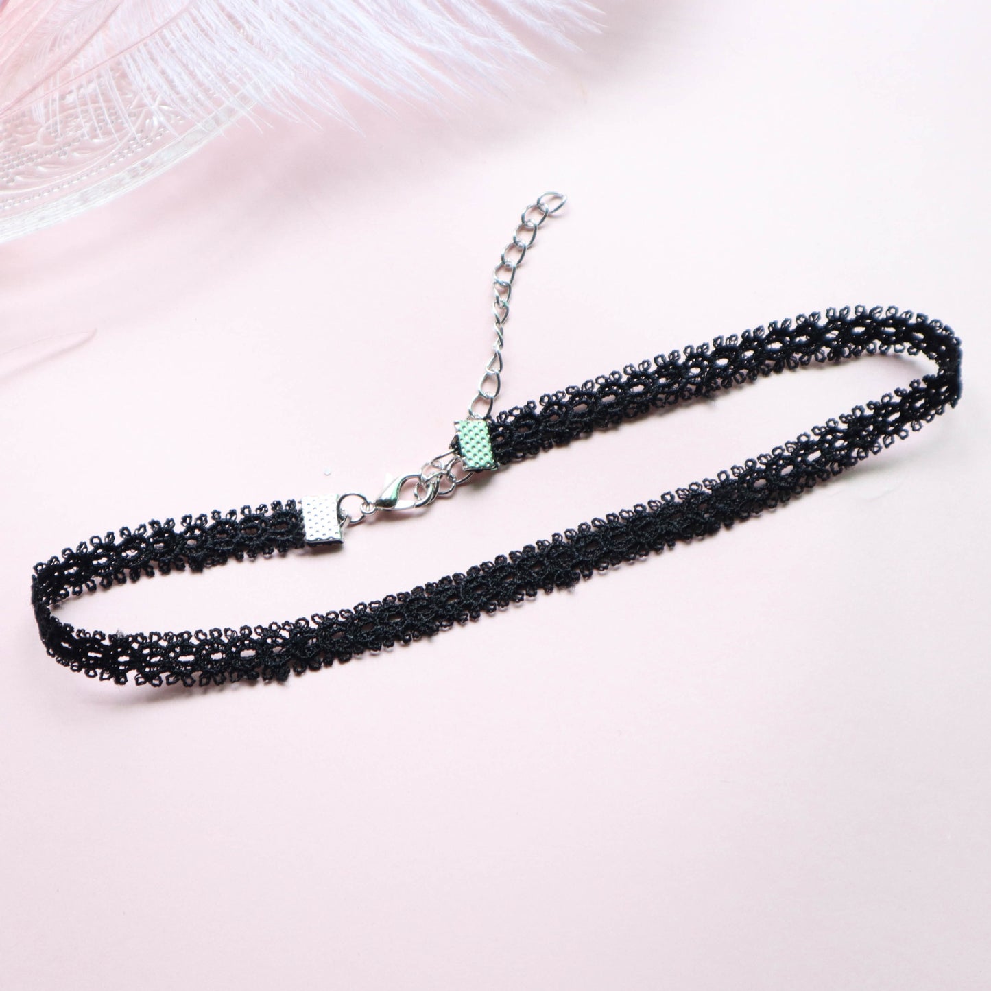 Lace Collar Short Clavicle Chain Sweater Necklaces
