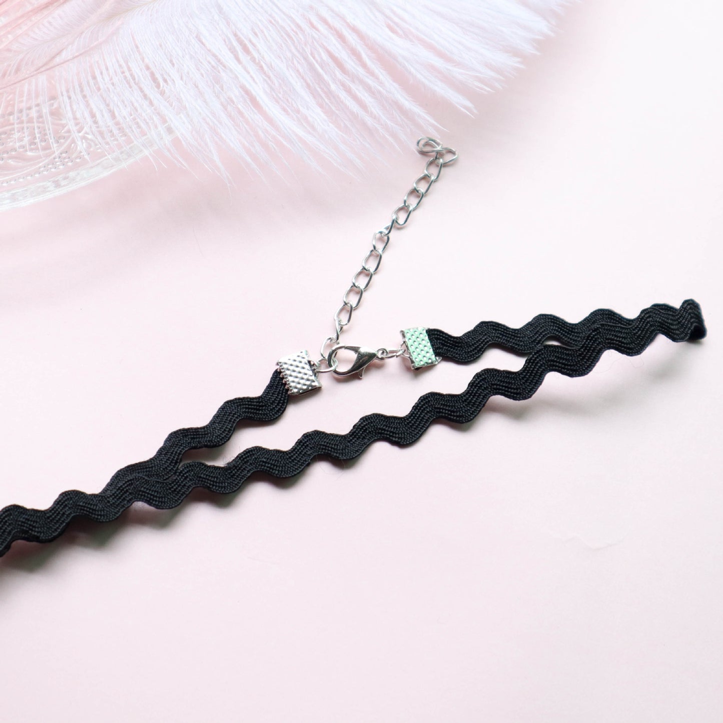 Lace Collar Short Clavicle Chain Sweater Necklaces
