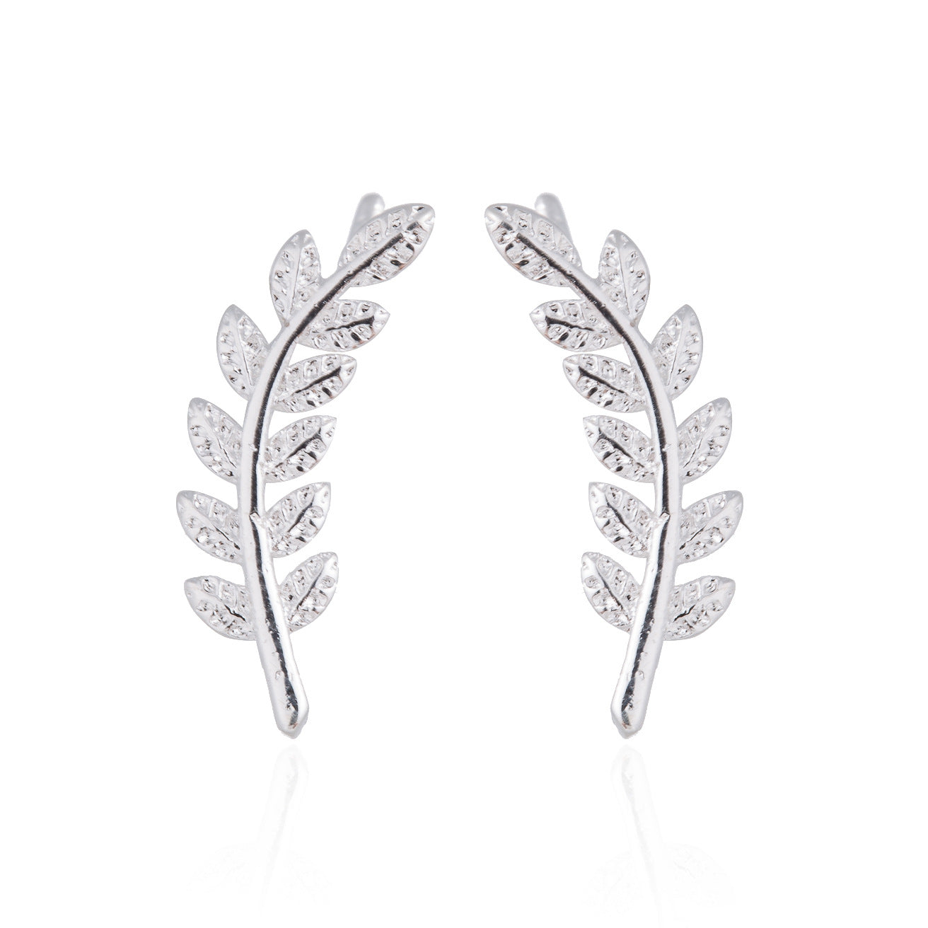 Women's Bohemian Ethnic Micro Gold Feather Simple Earrings