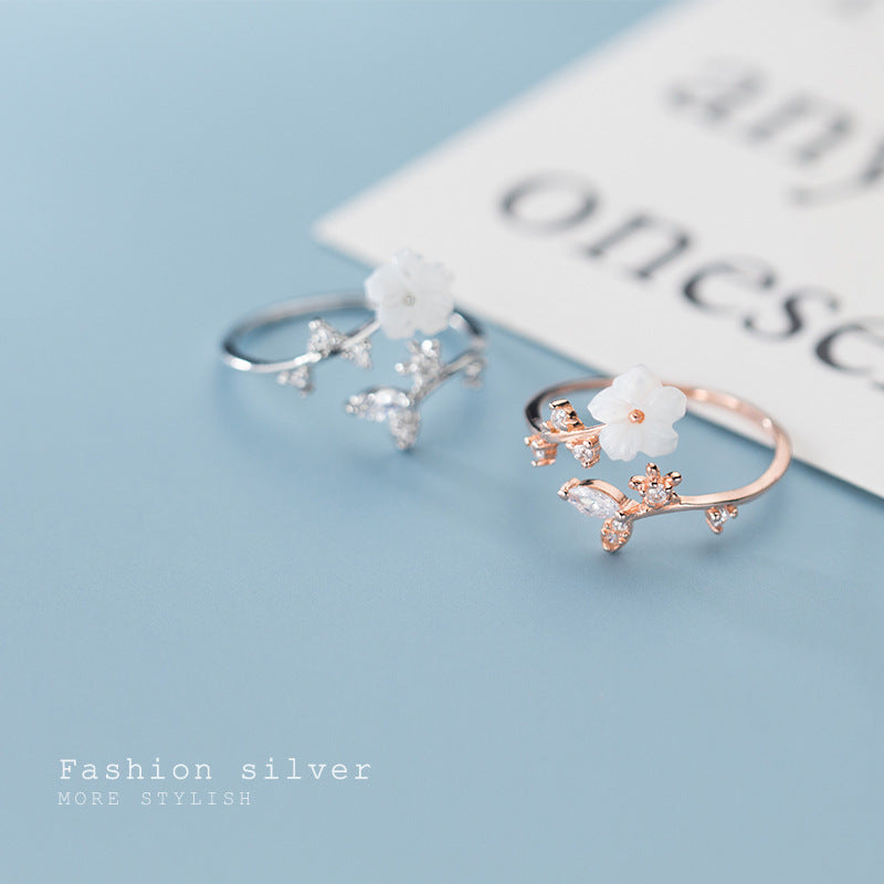 Women's Korean Fresh Flower Leaf Diamond Stylish Rings