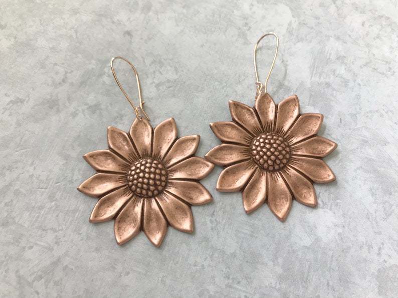 Three-dimensional Sunflower Eardrops Ancient Gold Beautiful Earrings