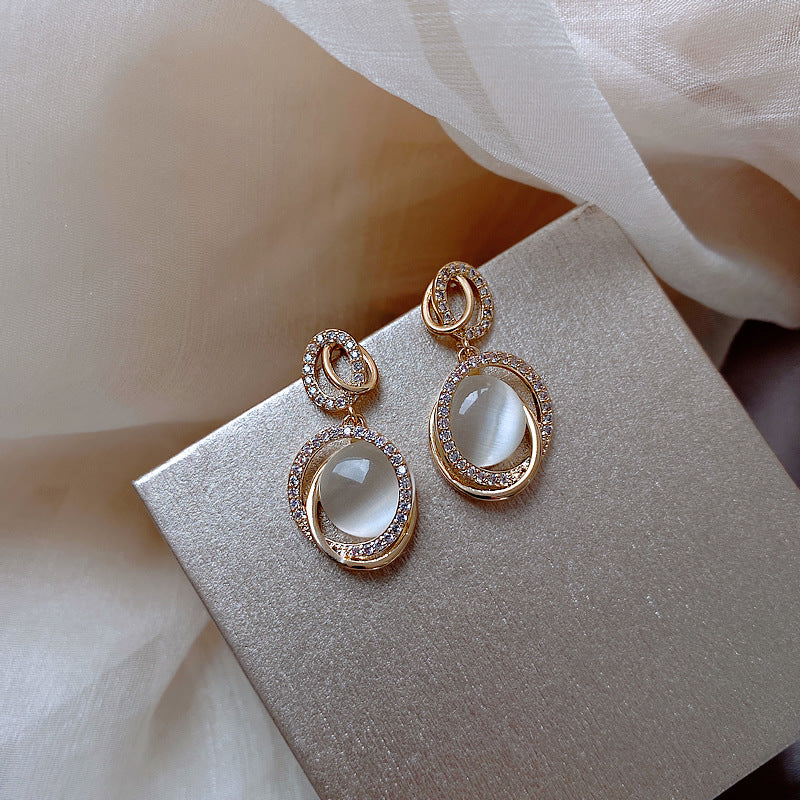Personalized Three-dimensional Oval Artificial Opal Temperament Earrings