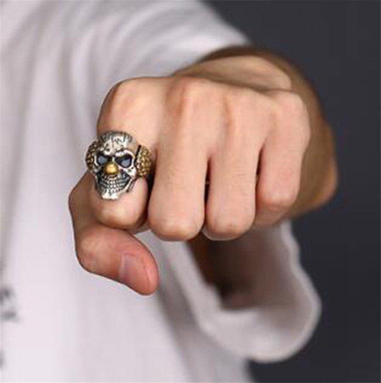 Exaggerated Skull Hollow Man's Domineering Clown Rings