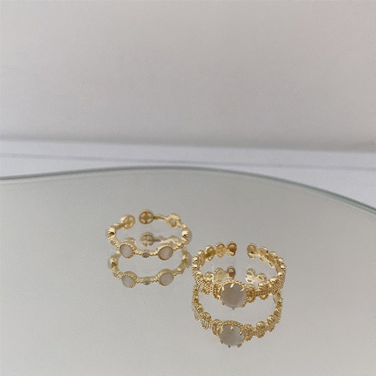 Women's French Retro Lace Flower Metal Opal Simple Niche Rings