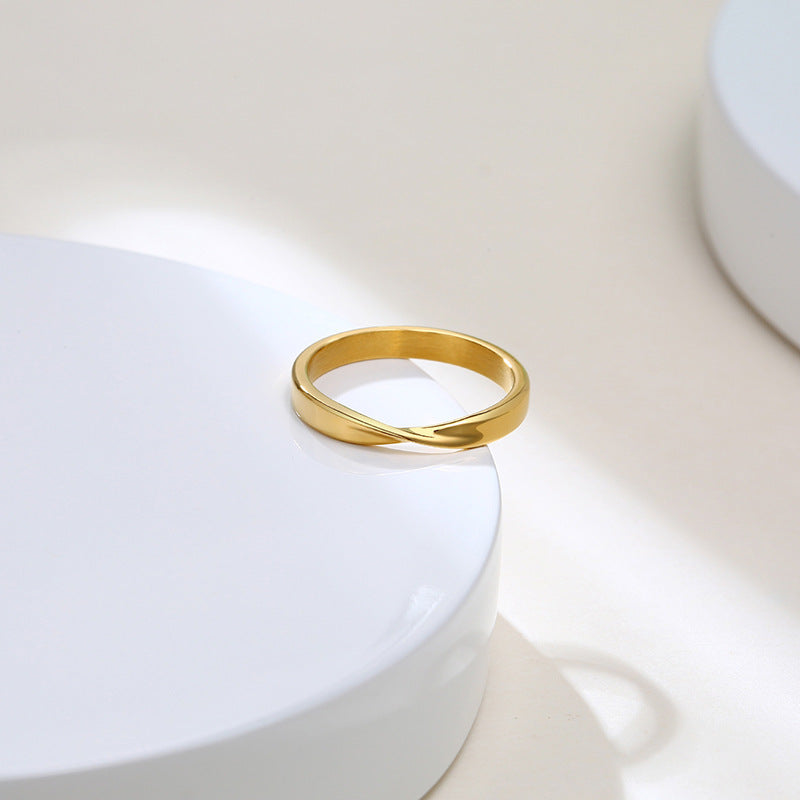 Jewelry Simple Stainless Steel Mobius Golden Rings