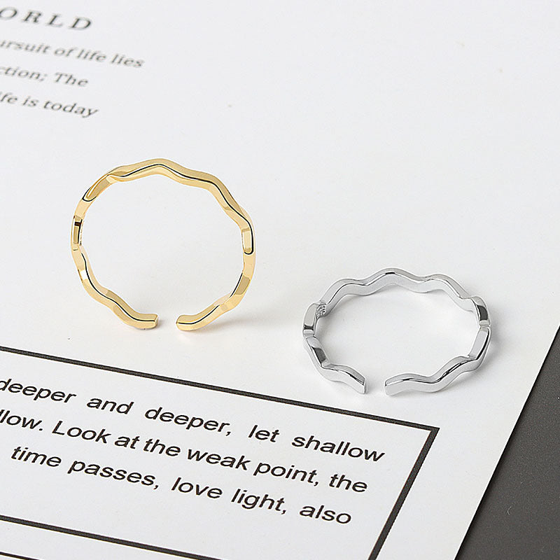 Wave Line Female Light Luxury Simplicity Rings