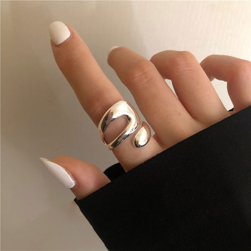 Women's Niche Designer High-grade Cross Hollow Fashion Rings