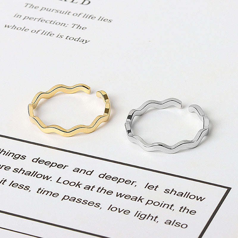 Wave Line Female Light Luxury Simplicity Rings