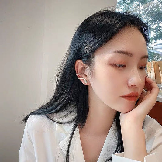 Snakelike Winding Ear Bone Integrated Clip Earrings
