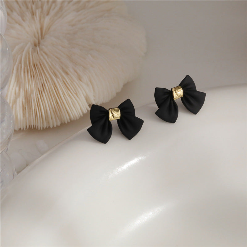 Women's Ear Clip Bow Exquisite Refined Grace Earrings