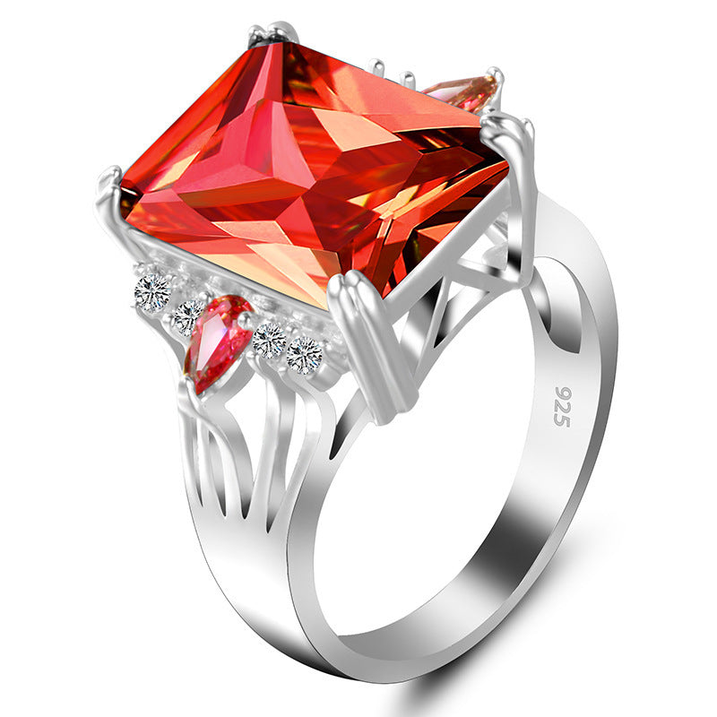 New Creative Exaggerated Colored Gemstone Ornament Rings