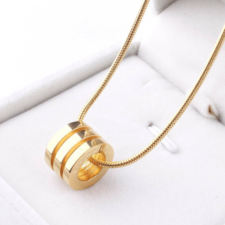 Women's & Men's Simple Elegant Titanium Steel Trendy Neutral Clavicle Necklaces
