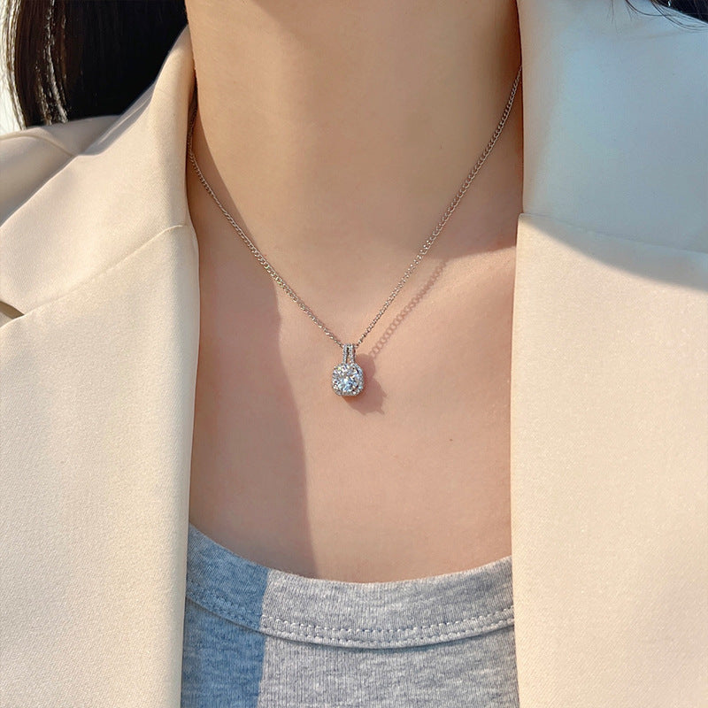 Women's Pearl Advanced Design Accessories Minority Simple Necklaces