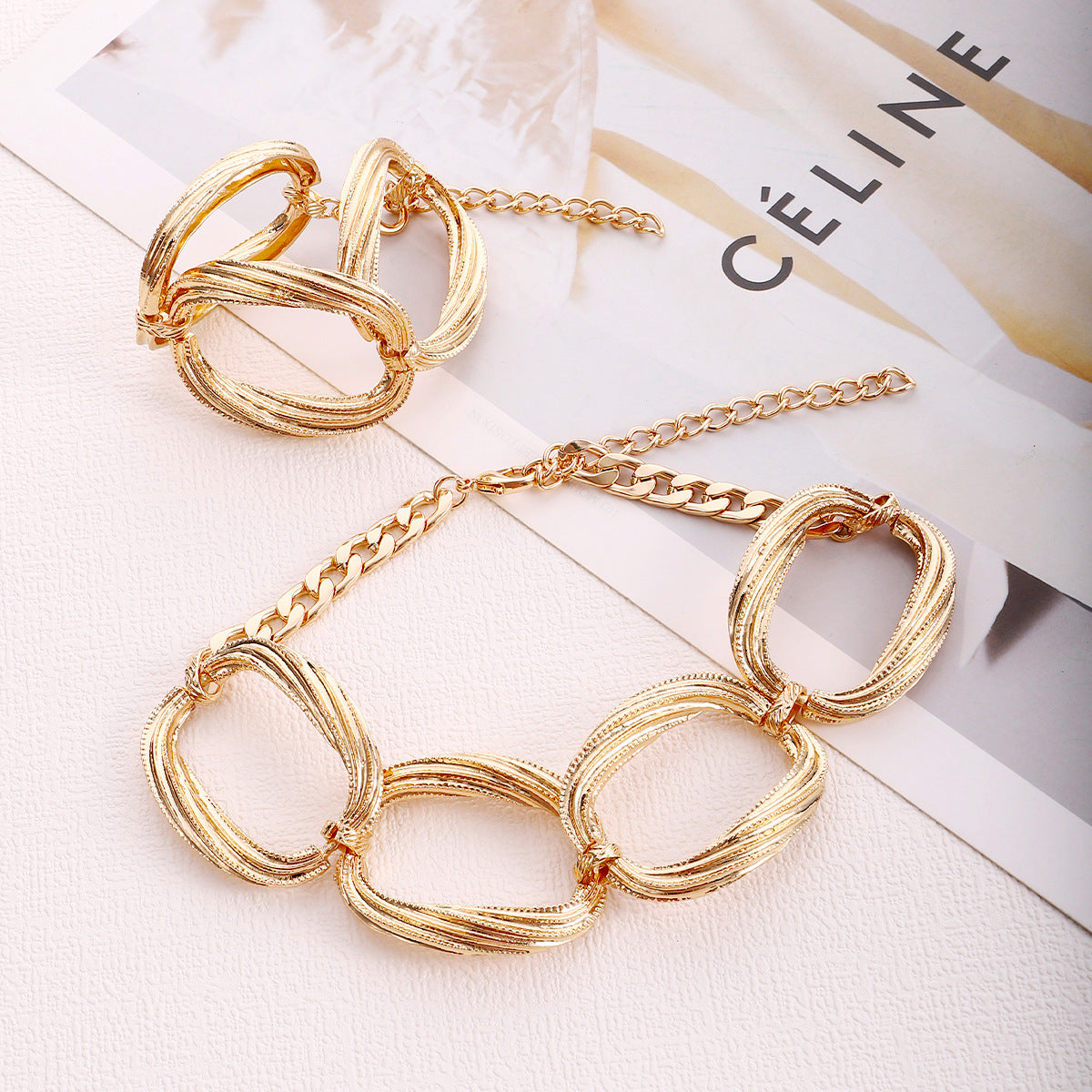 Short Metal Cold Style Fashion Retro Necklaces