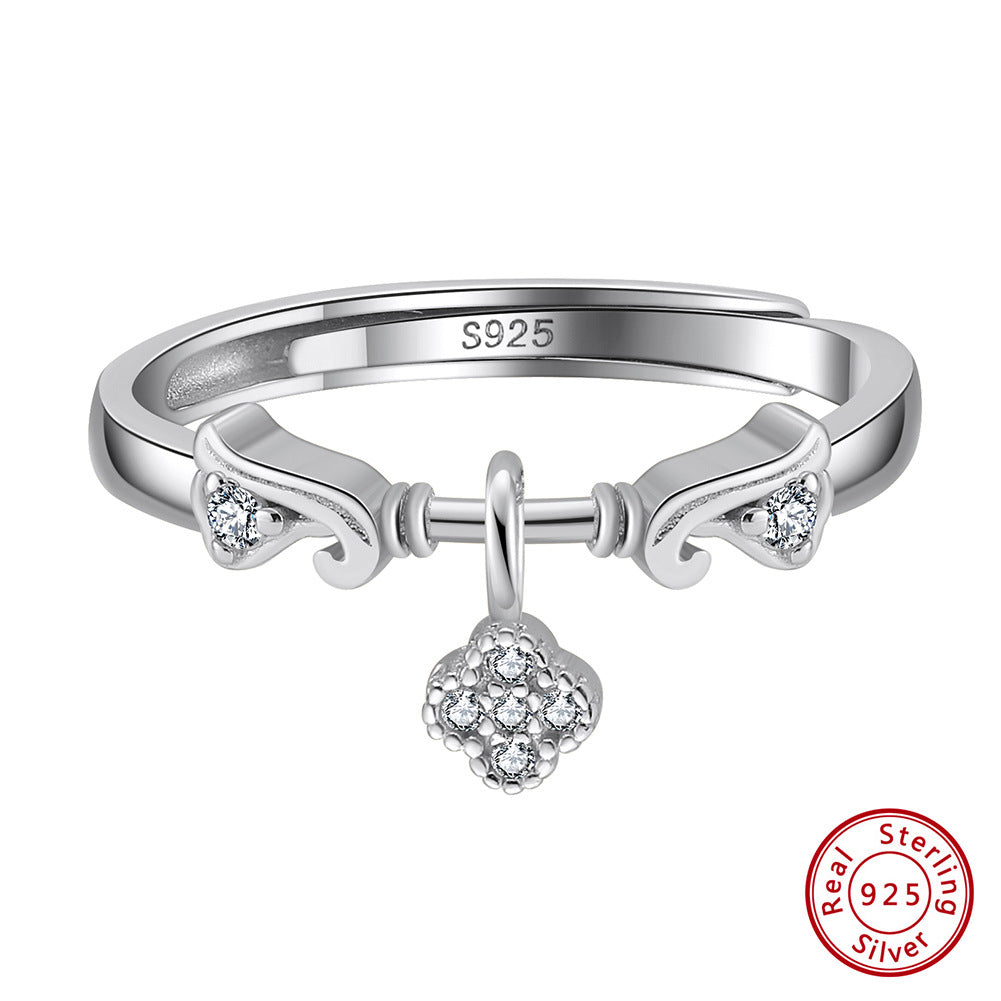 Stylish Four-leaf Clover Sier Niche Style Rings