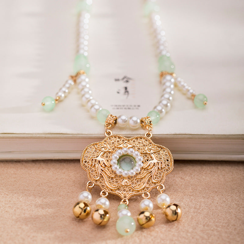 Antique Accessories Bell Safety Lock Pearl Necklaces