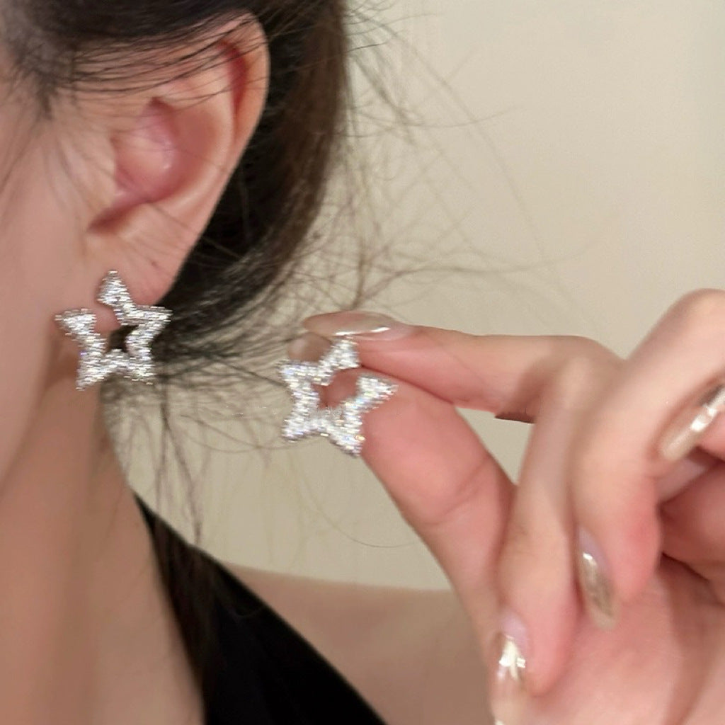 Zircon High-grade Exquisite Niche Sier Pin Rings