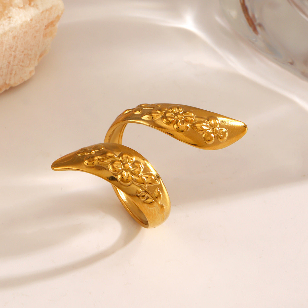 Fashion Popular Stainless Steel Simple Flower Rings