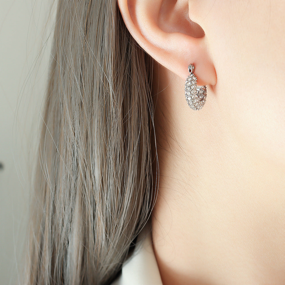 Luxury Twist Vintage Gold U-shaped Fashion Earrings