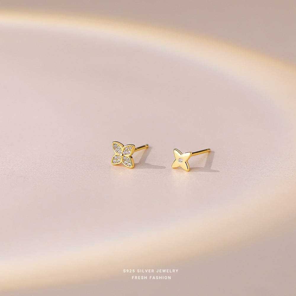 Asymmetric Diamond Four-leaf Clover Female Fresh Earrings