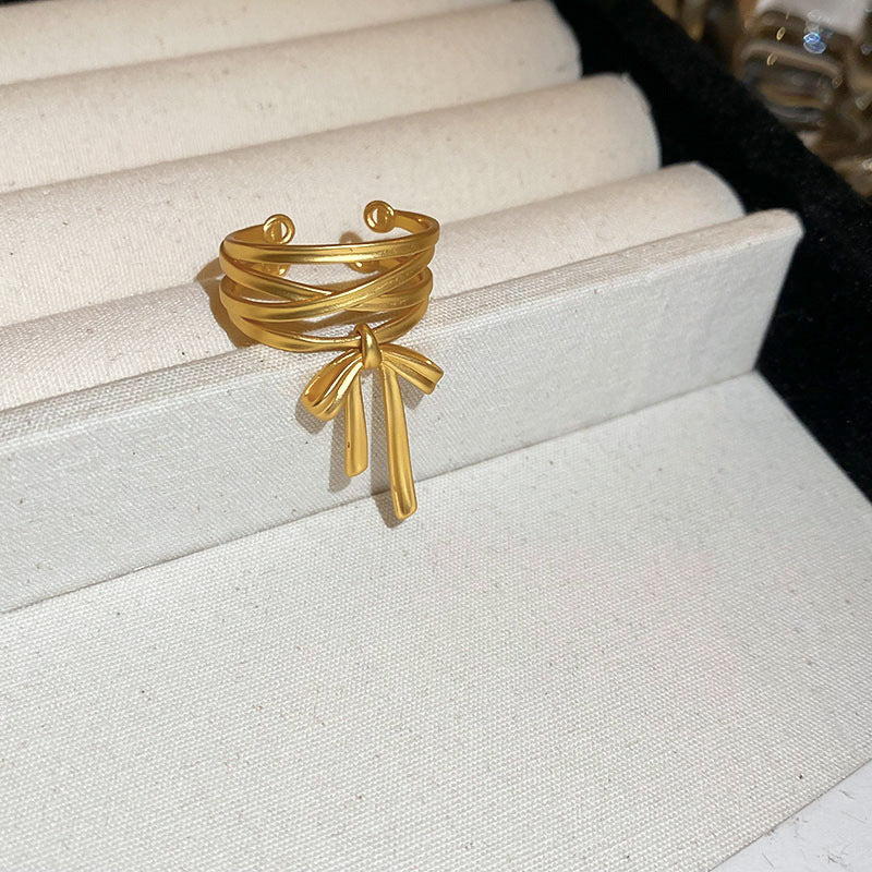 Women's Hollow Wave Geometric Open Trendy Design Rings