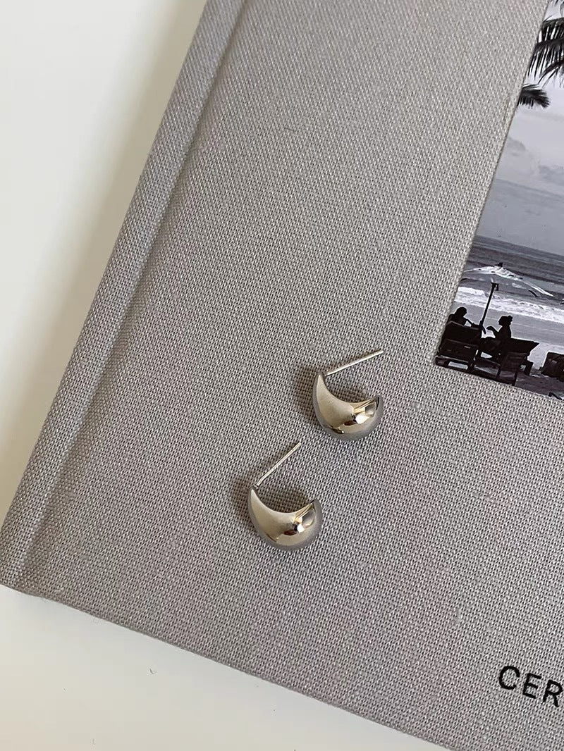 Women's Fashionable Metal Elegant High-grade Vintage Rings