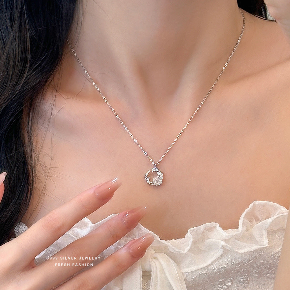 Women's Light Luxury Colorful Rose Clavicle Chain Necklaces