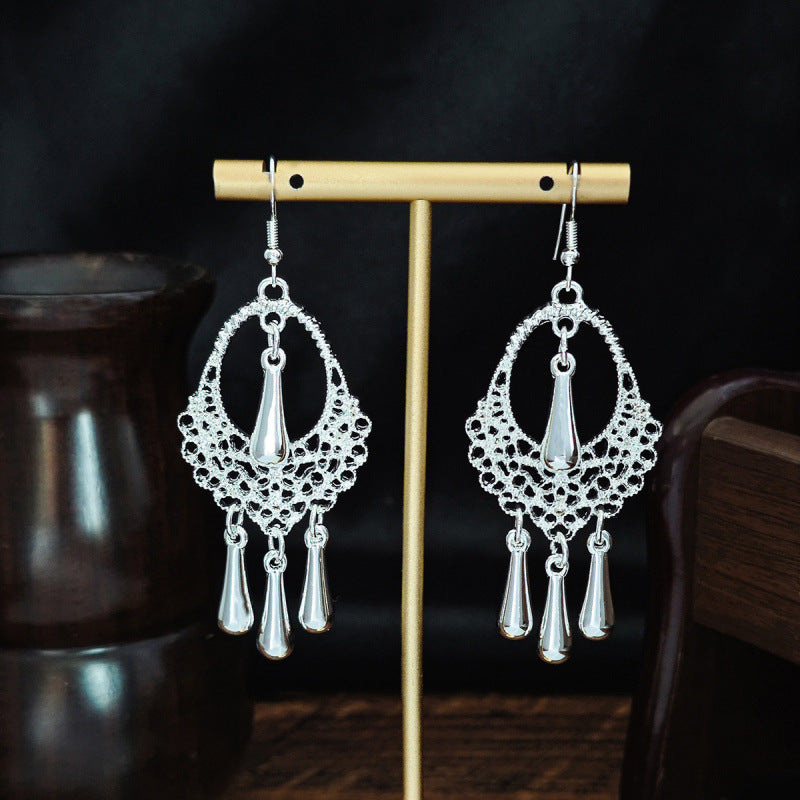 Sier Family Minority Ethnic Style Tourist Attractions Earrings