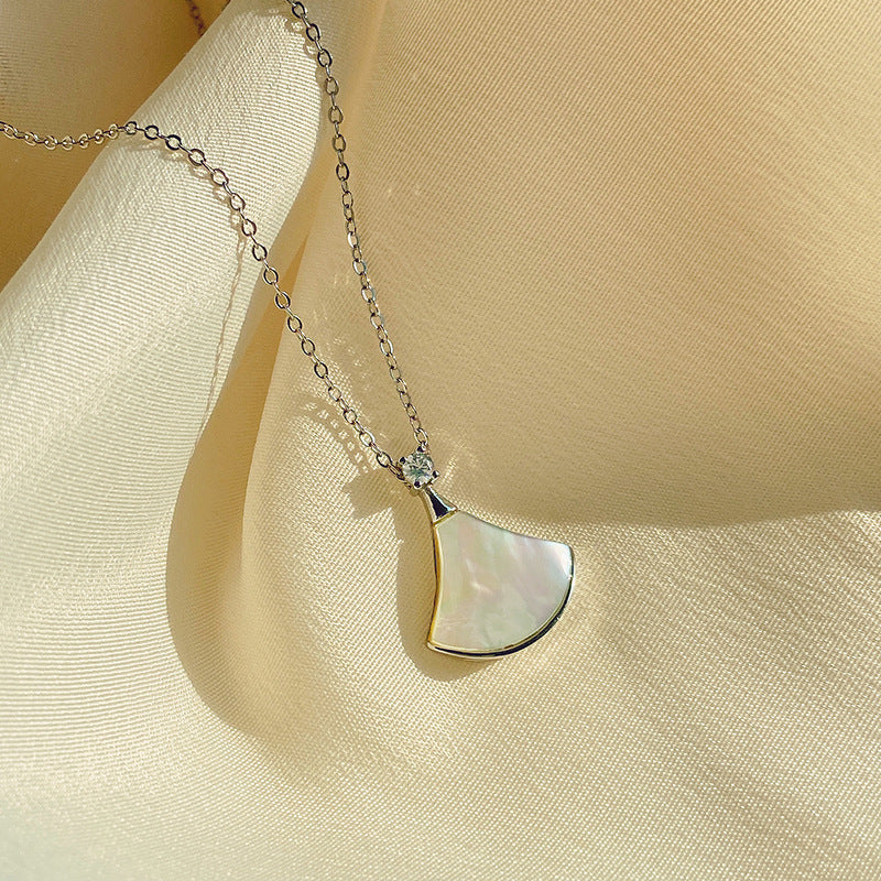 Women's Fan-shaped For Spring Small Skirt Simple Necklaces