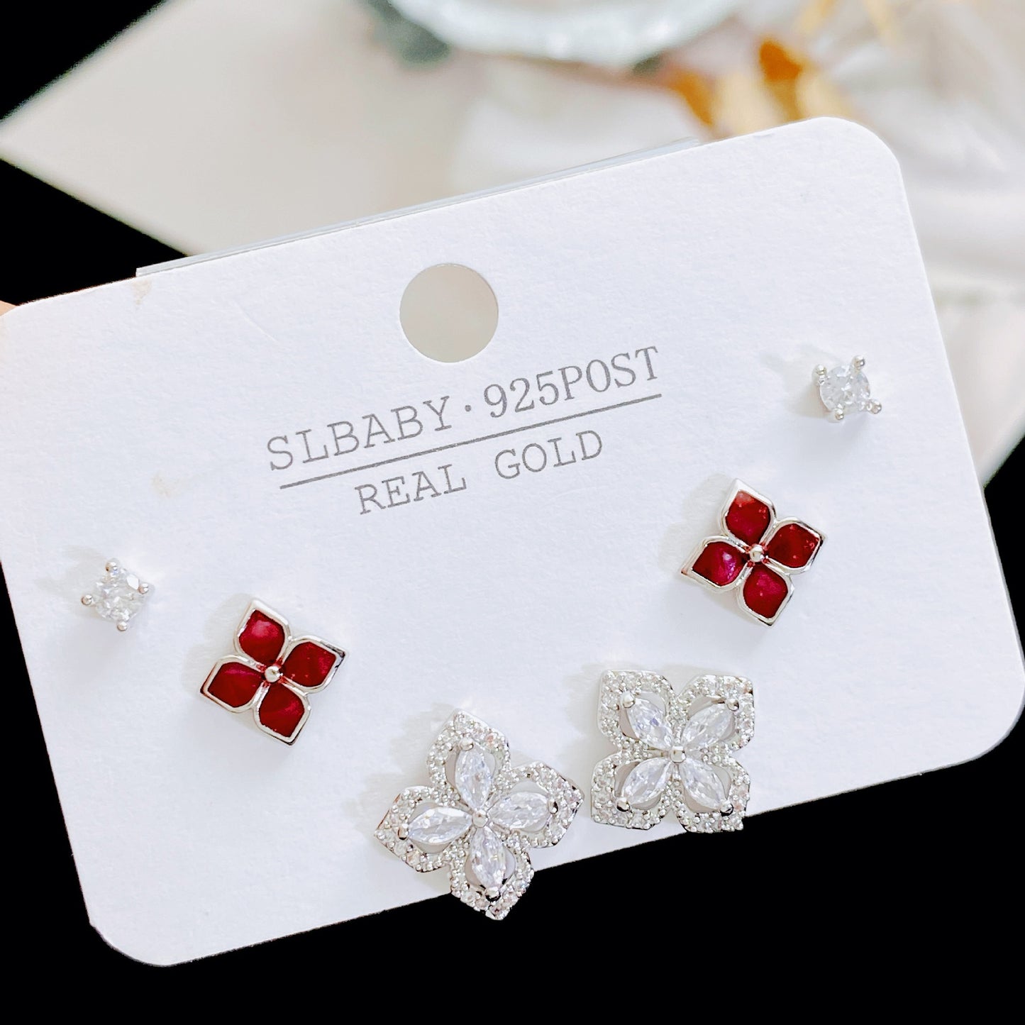 Card Three Pairs Of Female Sier Earrings