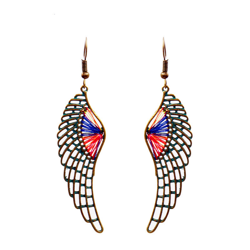 Women's Vintage Tassel Fashion U-shaped Hand-woven Exaggerated Earrings
