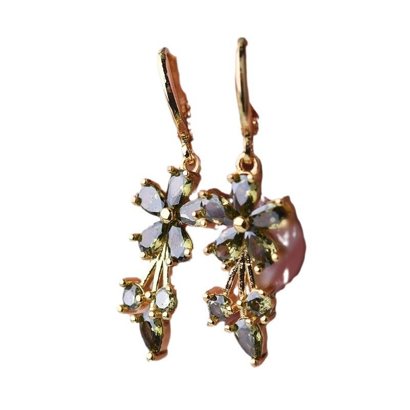 Stylish New Vintage Flower For Ladies Earrings