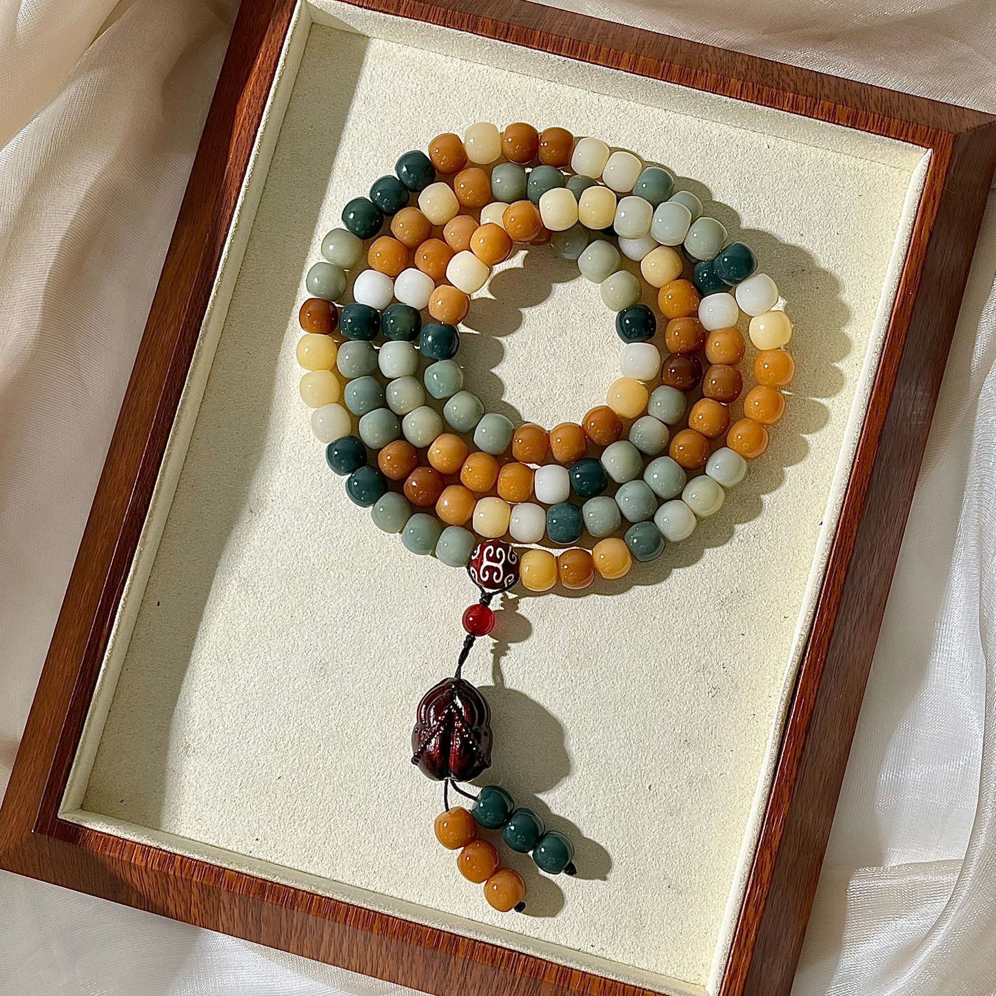 Old Materials Bodhi Root Halter Design Bracelets