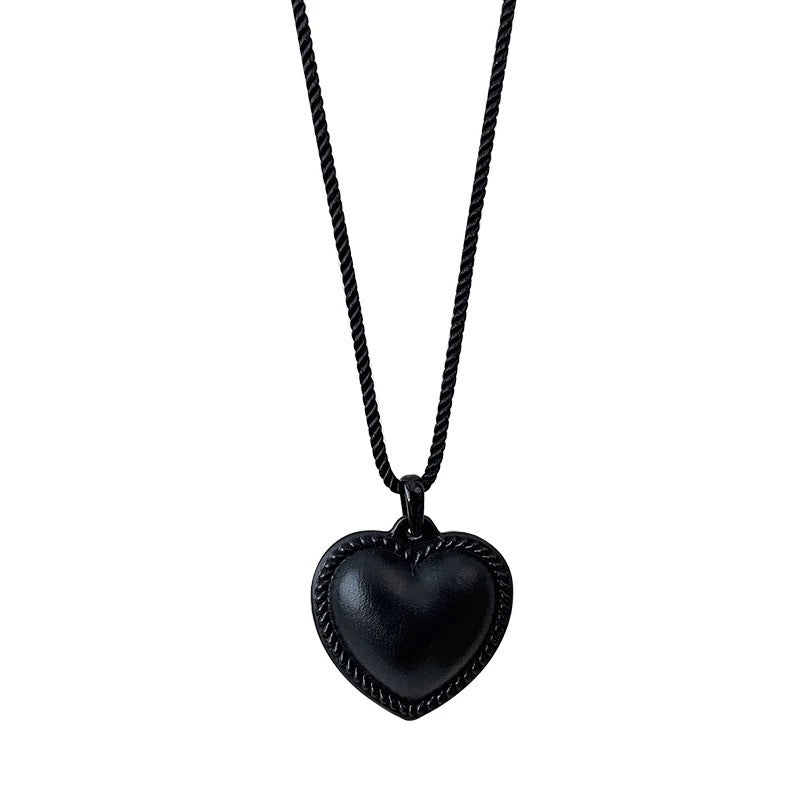 Women's Three-dimensional Love Braided Rope Personalized Fashionable Necklaces