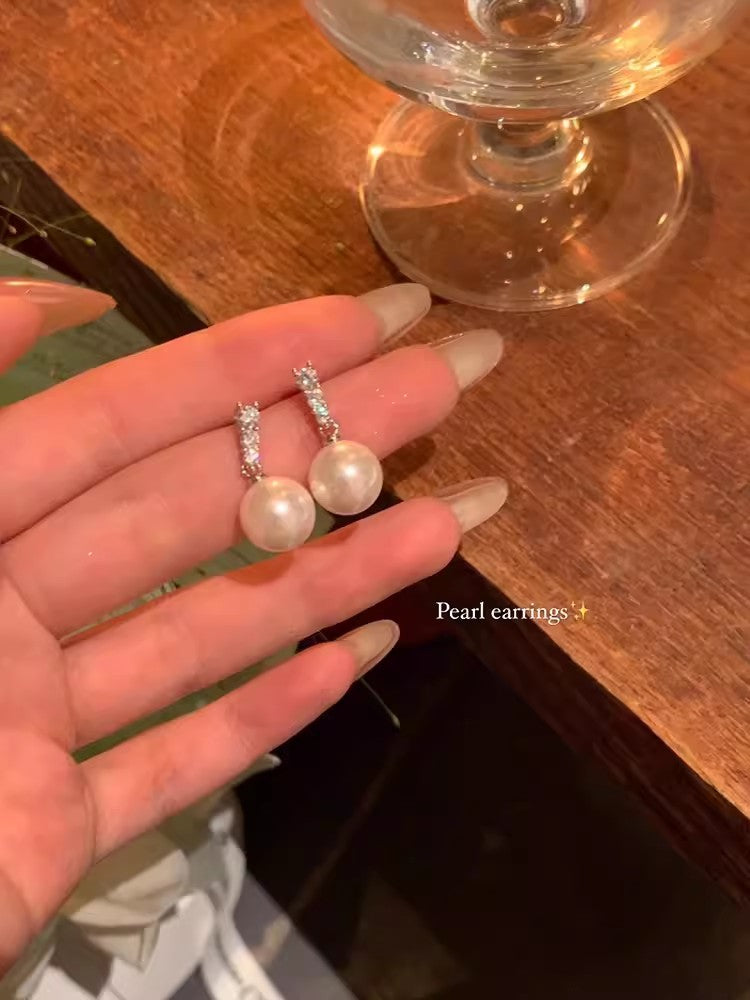 Women's Needle Pearl Shiny Diamond Ear French Earrings