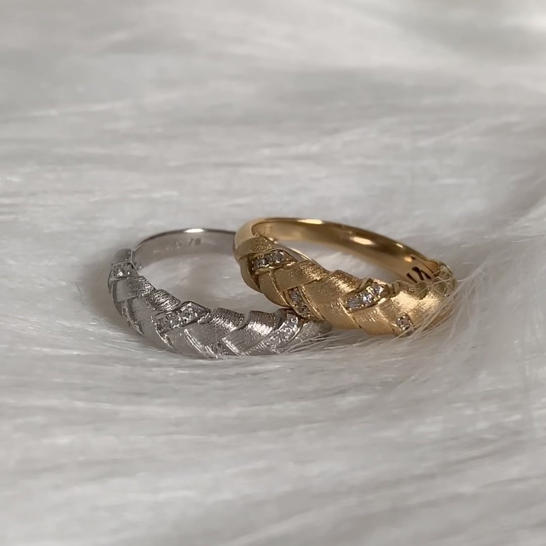 Women's Niche Retro Woven Wheat Simple Twist Rings