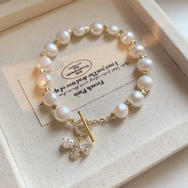 Women's Baroque Natural Freshwater Pearl Light Luxury Bracelets