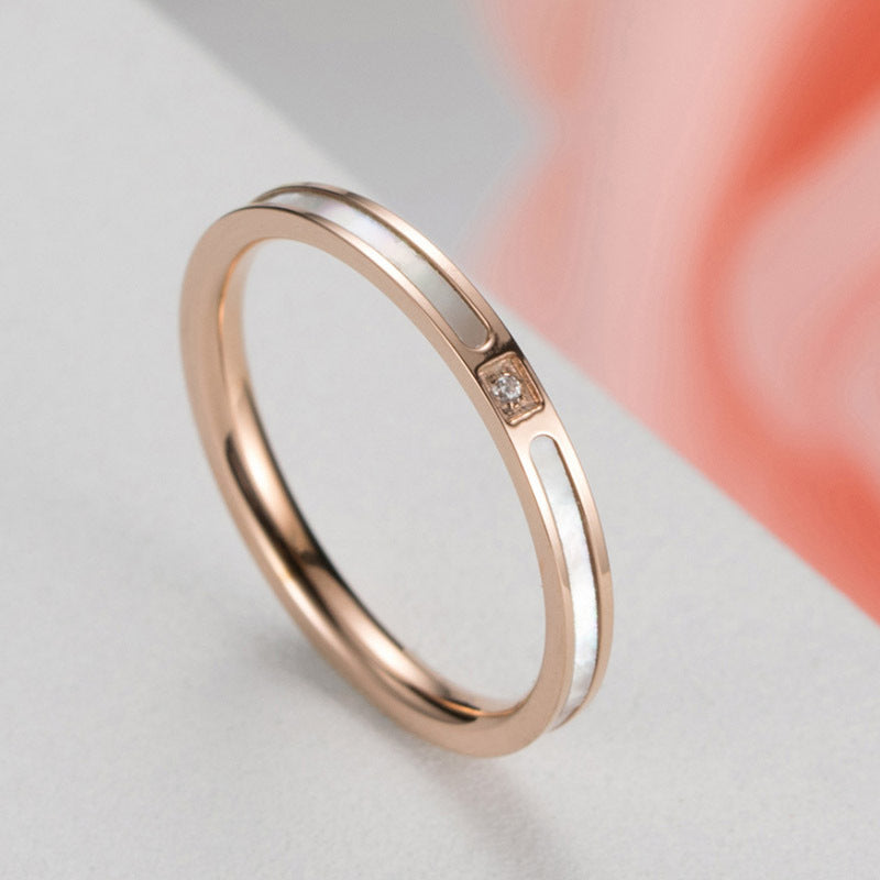 Titanium Steel Circle Fritillary Inlaid Rhinestone Female Temperament Rings