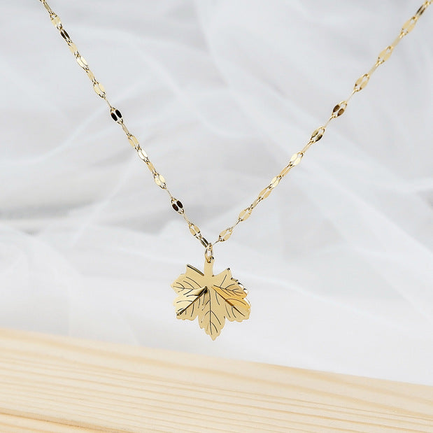 Shaped Korean Simple No Color Fading Clavicle Necklaces