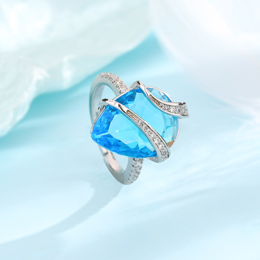 Fashion Sparkling Full Rhinestone Winding Exquisite Dream Blue Rings