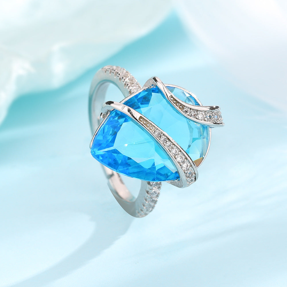 Fashion Sparkling Full Rhinestone Winding Exquisite Dream Blue Rings