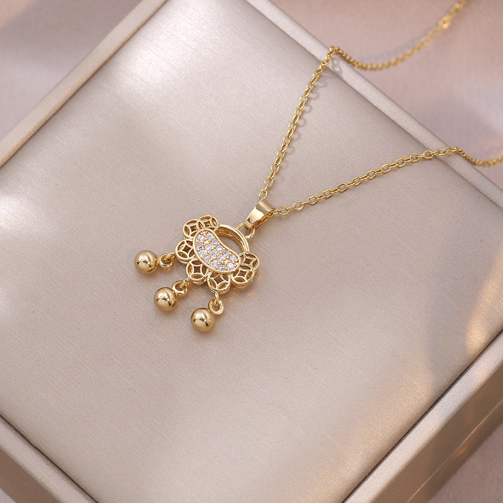 Women's Lock Of Good Vintage Clavicle Chain Elegant Titanium Necklaces