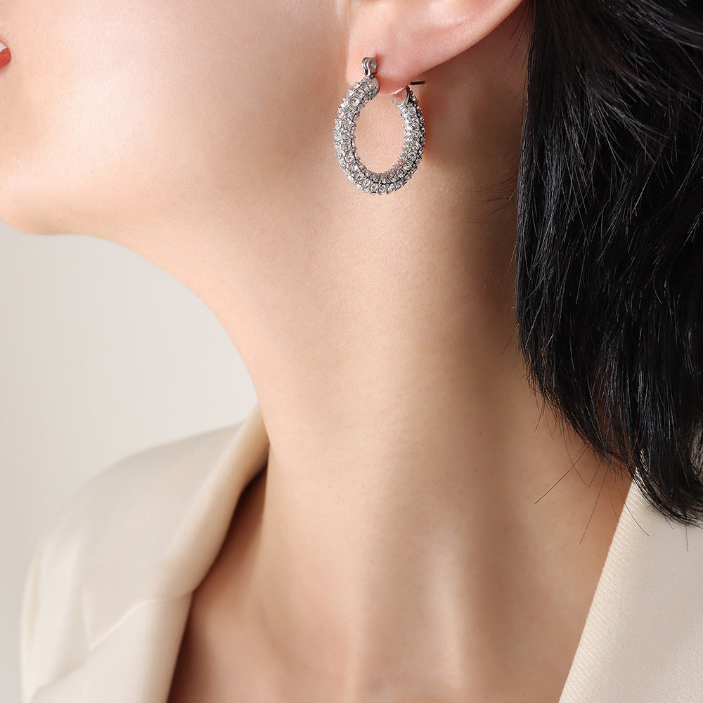 Luxury Twist Vintage Gold U-shaped Fashion Earrings