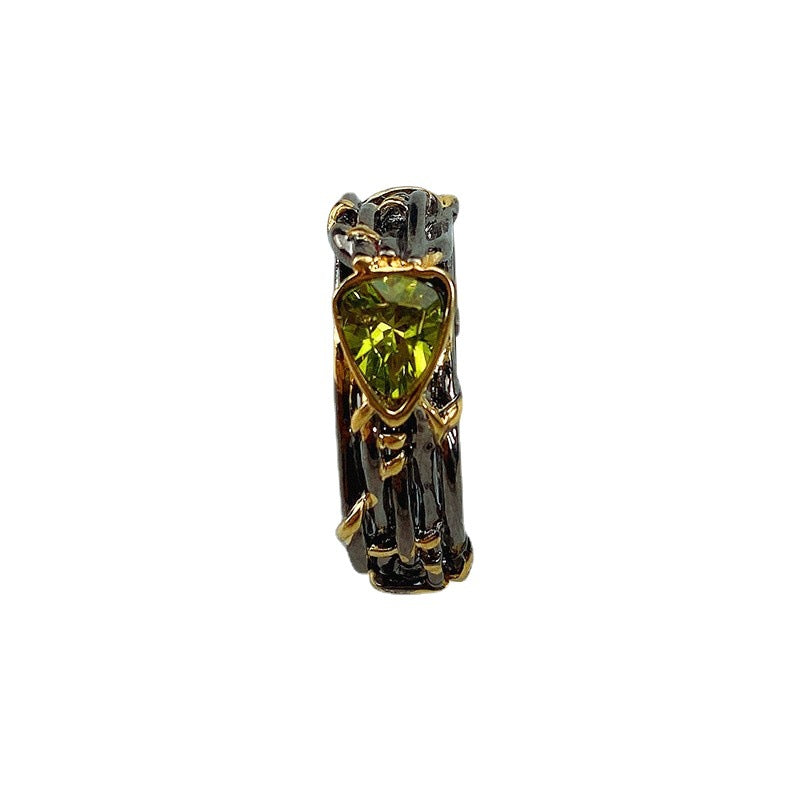 Women's & Men's Two-color Triangle Olive Green Zircon Graceful Rings