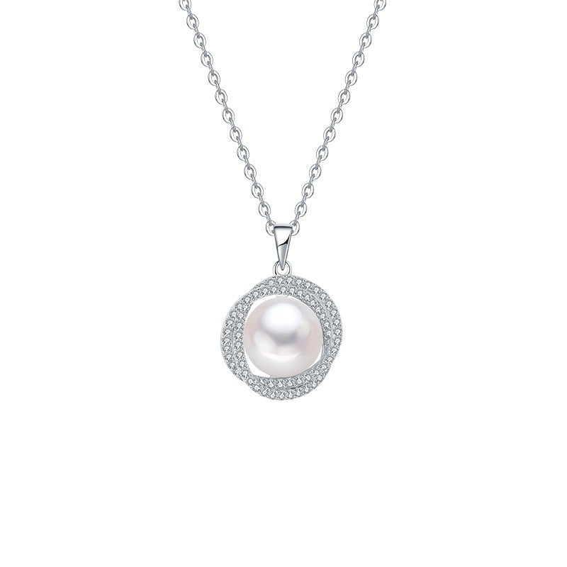 Women's Trendy Light Luxury Minority Clavicle Chain Titanium Necklaces