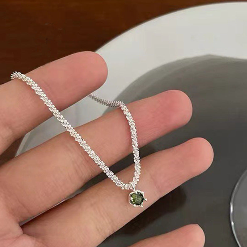 Vintage Green Alloy Female Sparkling Olive Necklaces