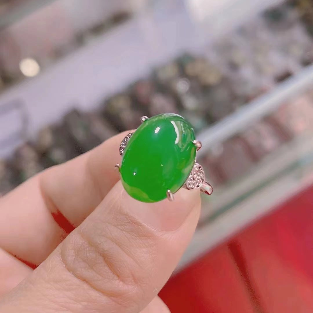 Women's High-grade Goose Egg-shaped Simulation Jasper Green Rings
