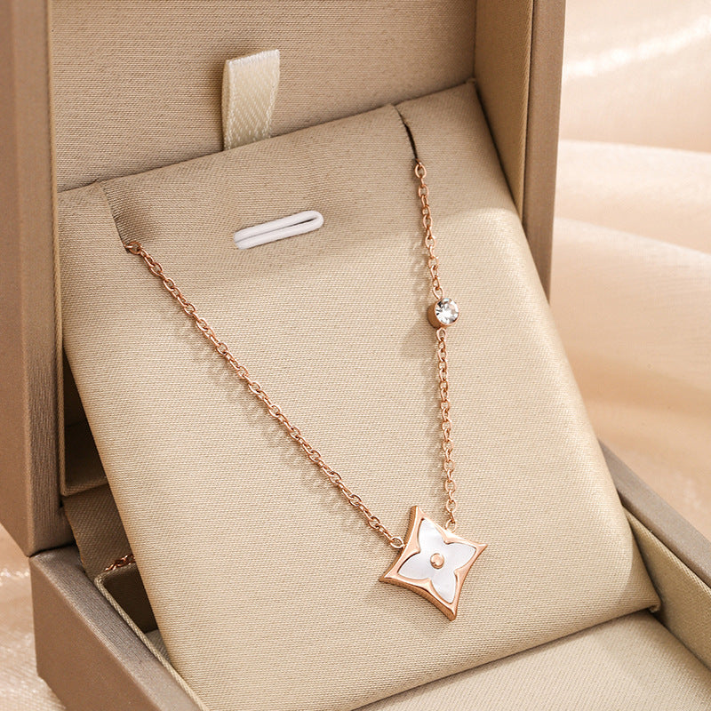 Titanium Steel Round Inlaid Shell Four-leaf Necklaces